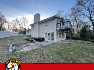 3 Carroll Rd, Pasadena, MD 21122