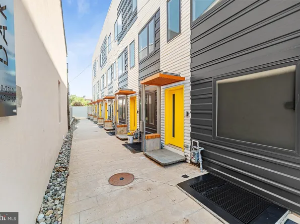 2300 E Dakota St, Philadelphia, PA 19125