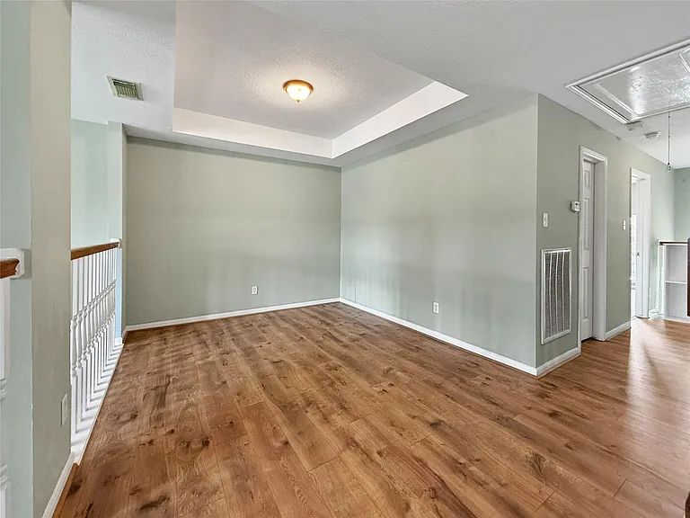 9222 Memorial Grove Dr — Photo 16