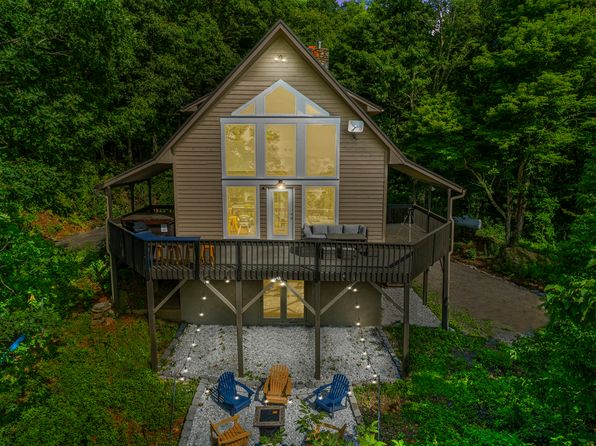 40 Randall Dr