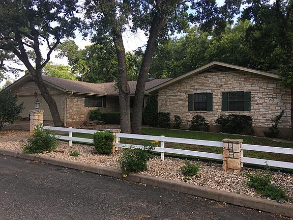 5th image of 218 Timberidge Dr