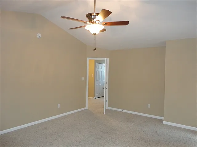 6282 Briargate Dr — Photo 10