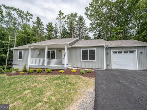 90 College Heights Ct, Mc Henry, MD 21541
