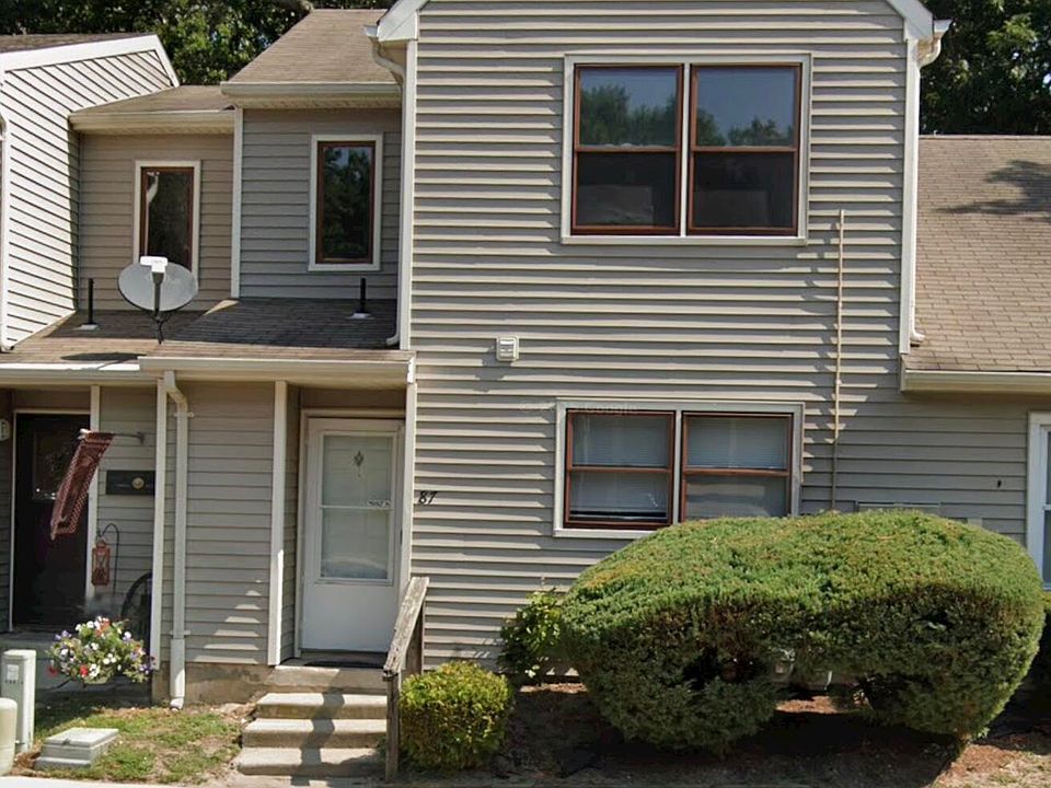 1st image of 87 Scotch Pine Drive