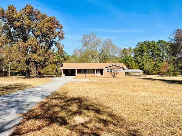 99 Pine Dr, Abbeville, SC 29620