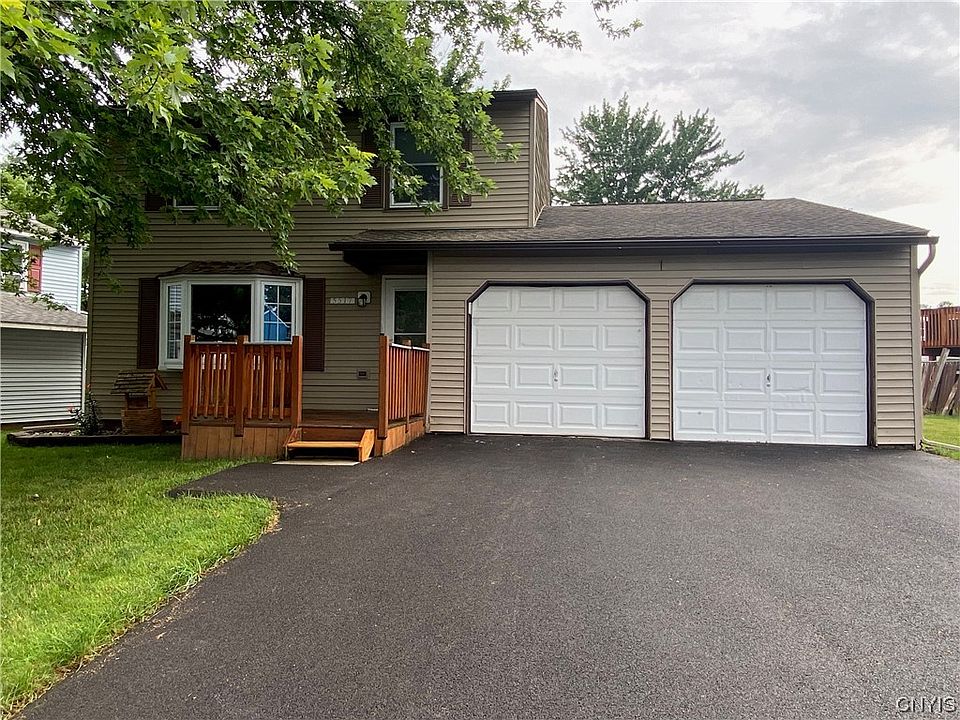 1st image of 5517 Taormina Dr