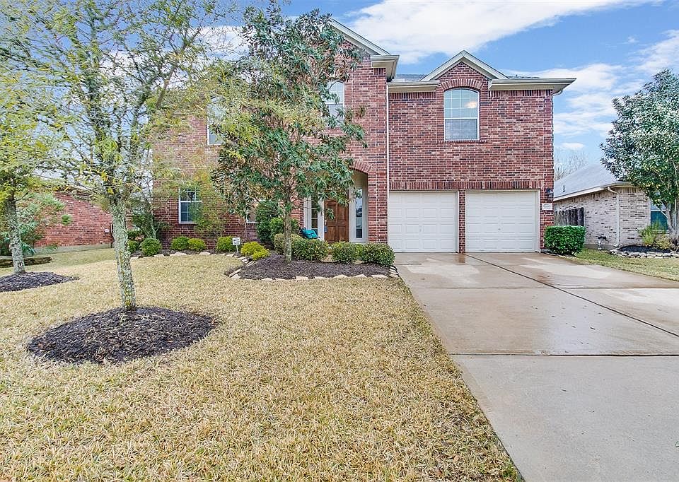 1st image of 7022 Grants Hollow Ln