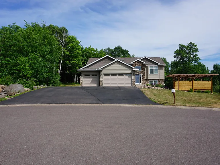 5252 Twin Pines St — Photo 24