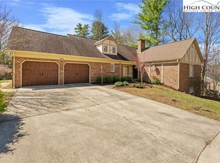 304 Glendale Dr, Boone, NC 28607