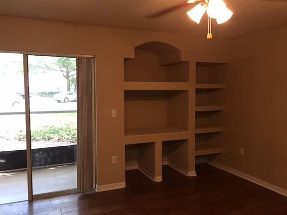 2nd image of 8518 Island Breeze Ln Unit 202