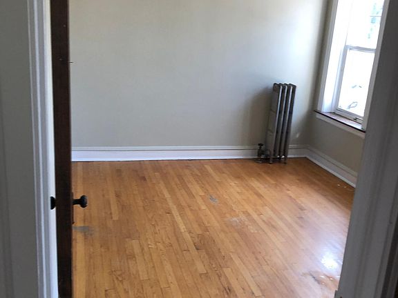 4th image of 3908 N Central Ave APT 1D