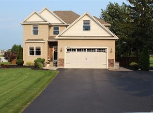 6345 Shawnee Rd, North Tonawanda, NY 14120