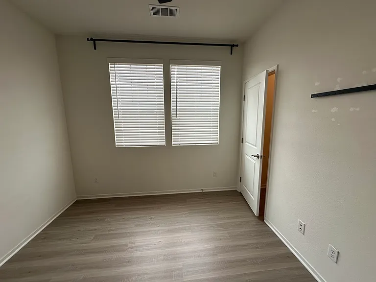 5340 Calle Rockfish #25 — Photo 41