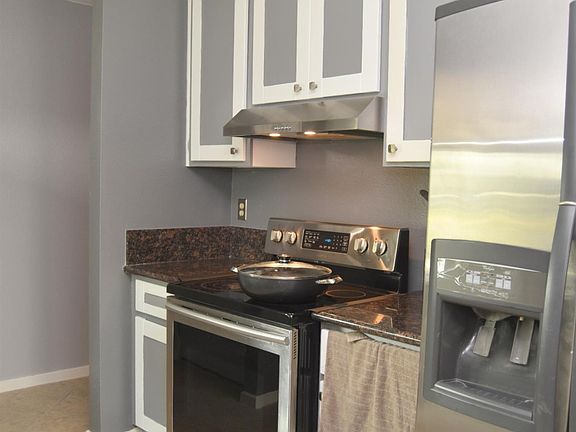 4th image of 7358 Alden Way