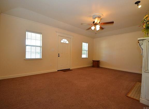 2nd image of 206 E Washington Ave