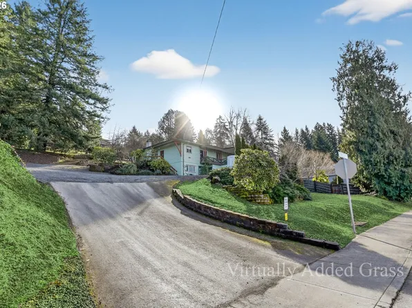 186 NE Shafford St, Estacada, OR 97023