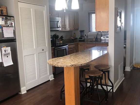 4th image of 1229 W 70th St #1229