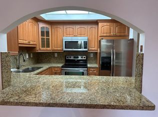 9725 NW 52nd St APT 211, Doral, FL 33178
