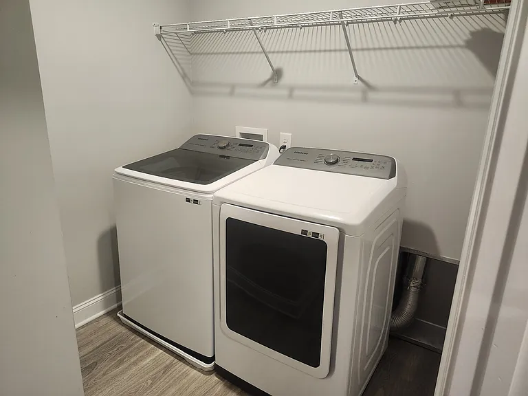 455 Harper Village Way — Photo 7