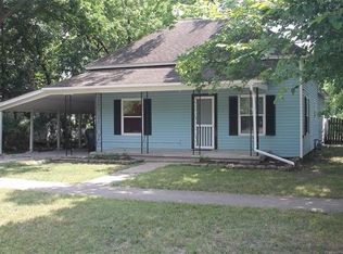 309 E 1st St, Claremore, OK 74017
