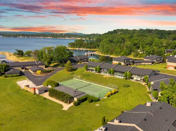 16841 Heritage Bay Rd, Rogers, AR 72756