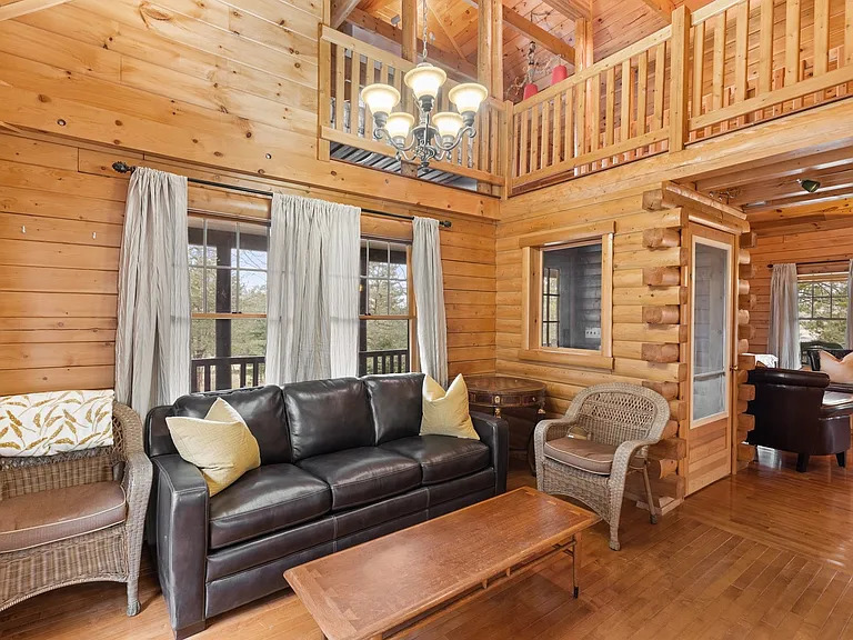380 Private Rd #27 — Photo 7
