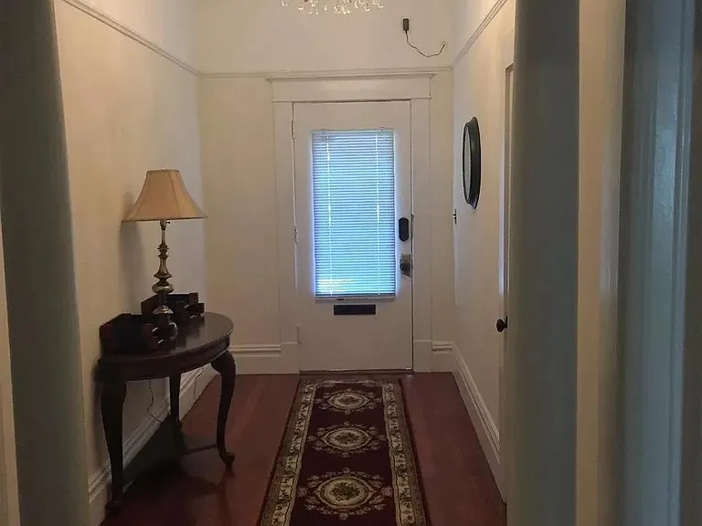102 W Fulton St #2 — Photo 11