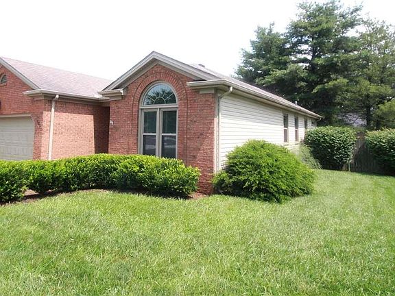2nd image of 105 Glenbrook Ct