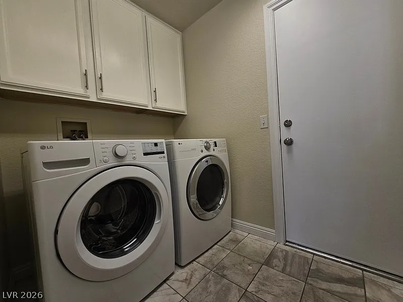 2 bed, 2.0 bath, 1131 sqft, $1,775 — Photo 4