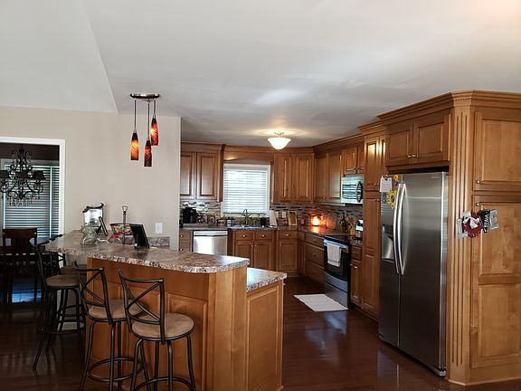 4th image of 3132 Lavina Ln