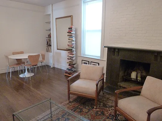 Sold by Sotheby's International Realty | media 8