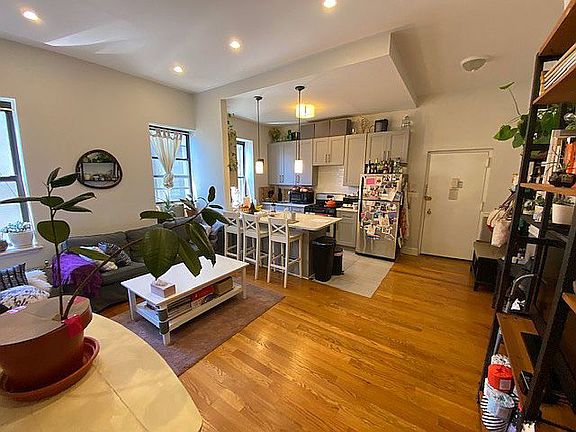 3rd image of 1154 President St APT 4A