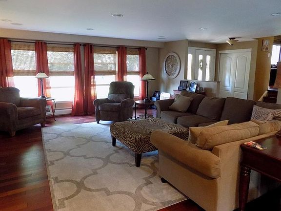 5th image of 5045 Ledge Ln
