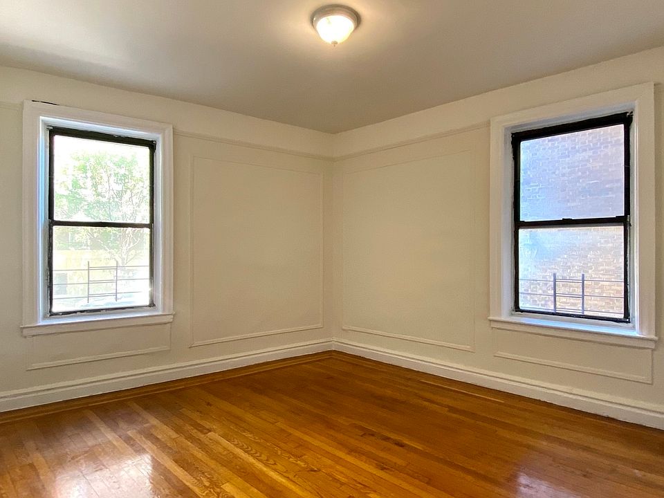1st image of 108 Park Ter E APT 3B
