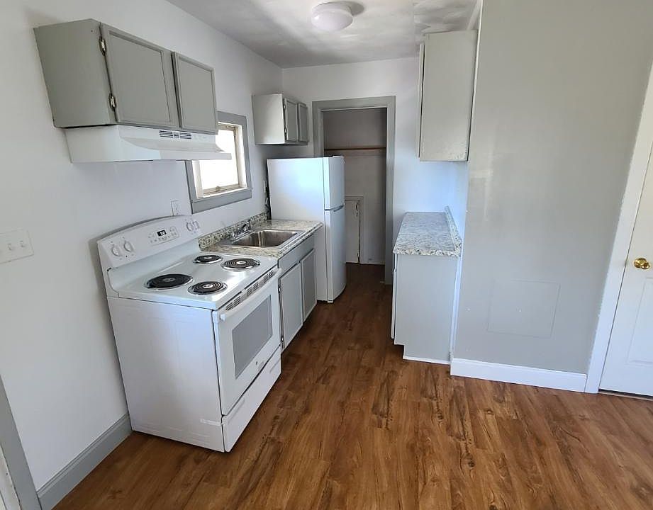 2nd image of 2510 Grandview Dr #2510