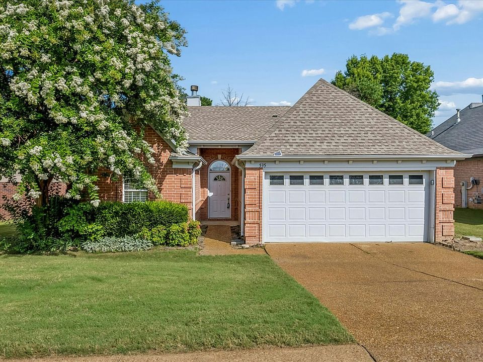 1st image of 535 Pantherburn Cir S