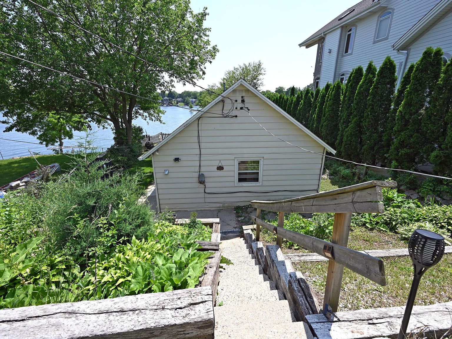 N52W35319 W Lake Dr, Oconomowoc, WI 53066 Zillow