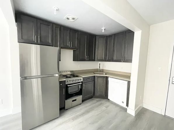 59 Cooper St APT 4A