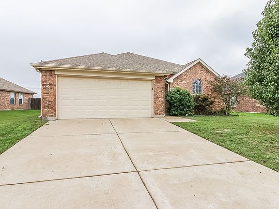 3rd image of 1245 Spanish Moss Dr