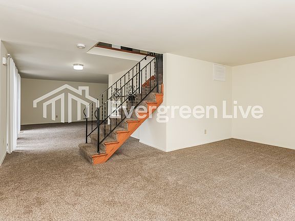 3rd image of 5676 Troy Villa Blvd