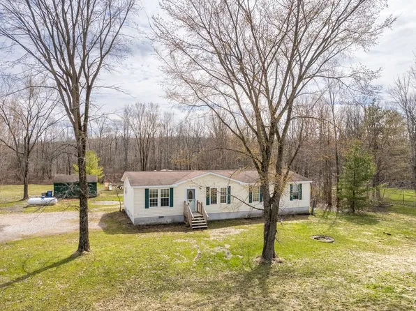 1806 County Route 12, Central Square, NY 13036