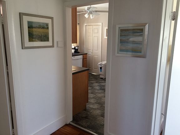 3rd image of 68-70 Wellington Rd #1