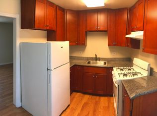 680 Oakside Ave #3, Redwood City, CA 94063