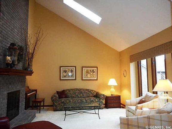 2nd image of 27 Shelter Creek Ln