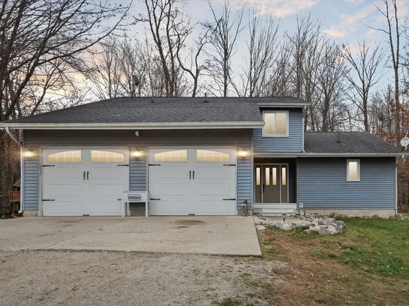 287 S Vickeryville Rd, Stanton, MI 48888