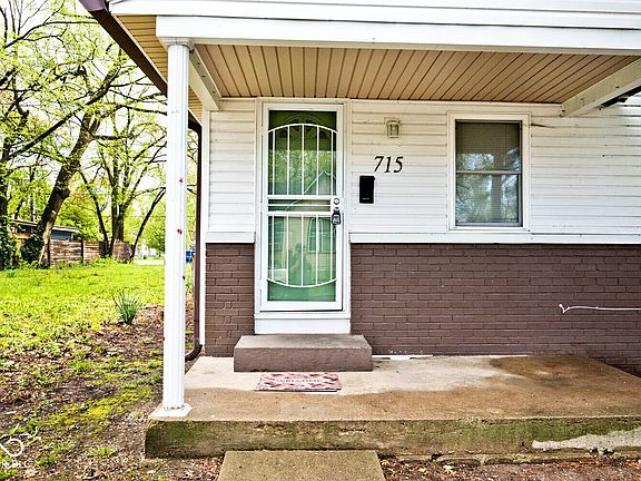 2nd image of 715 N Warman Ave