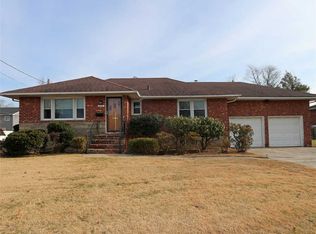 1295 Bellmore Rd, Bellmore, NY 11710