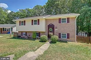 2993 Jamestown Ct photo 1