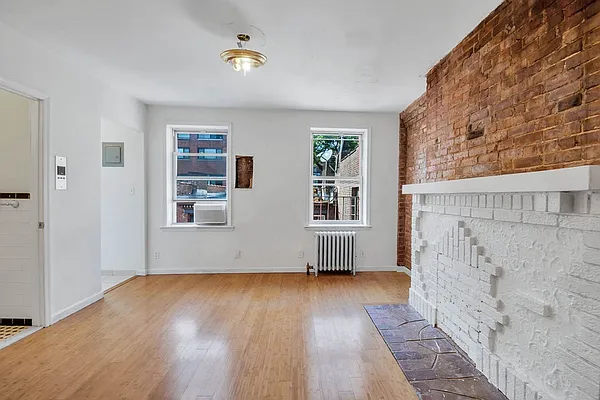 Rented by Bold New York | media 6