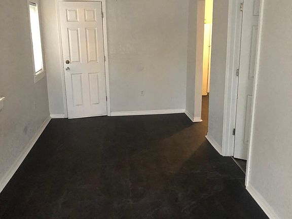 3rd image of 1800 N 12th St #1